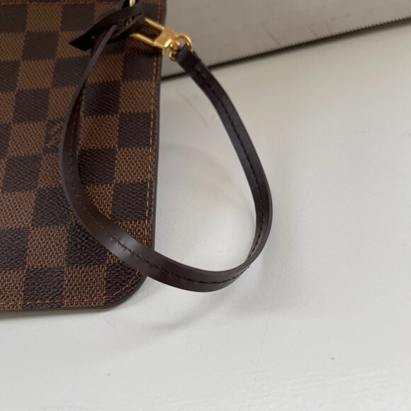 Louis Vuitton Damier Ebene Canvas Neverfull Pouch Red Interior (116630-1) - Picture 3 of 7